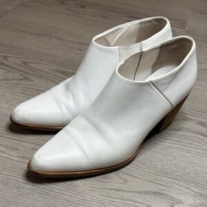 Vince White Leather Pointed Ankle Booties